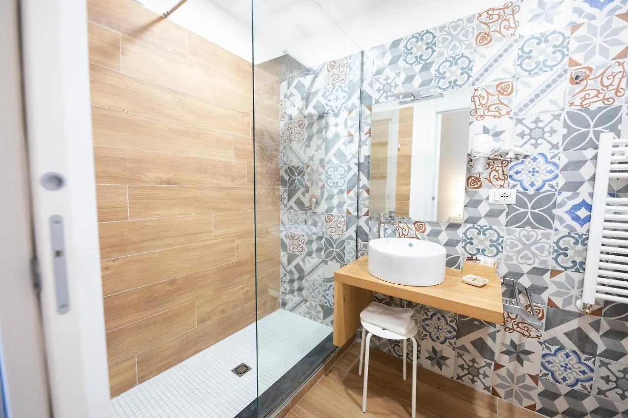 Uzeda Inn Apartment CTA